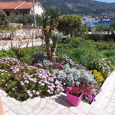 Apartmani Ana Cres Exterior foto