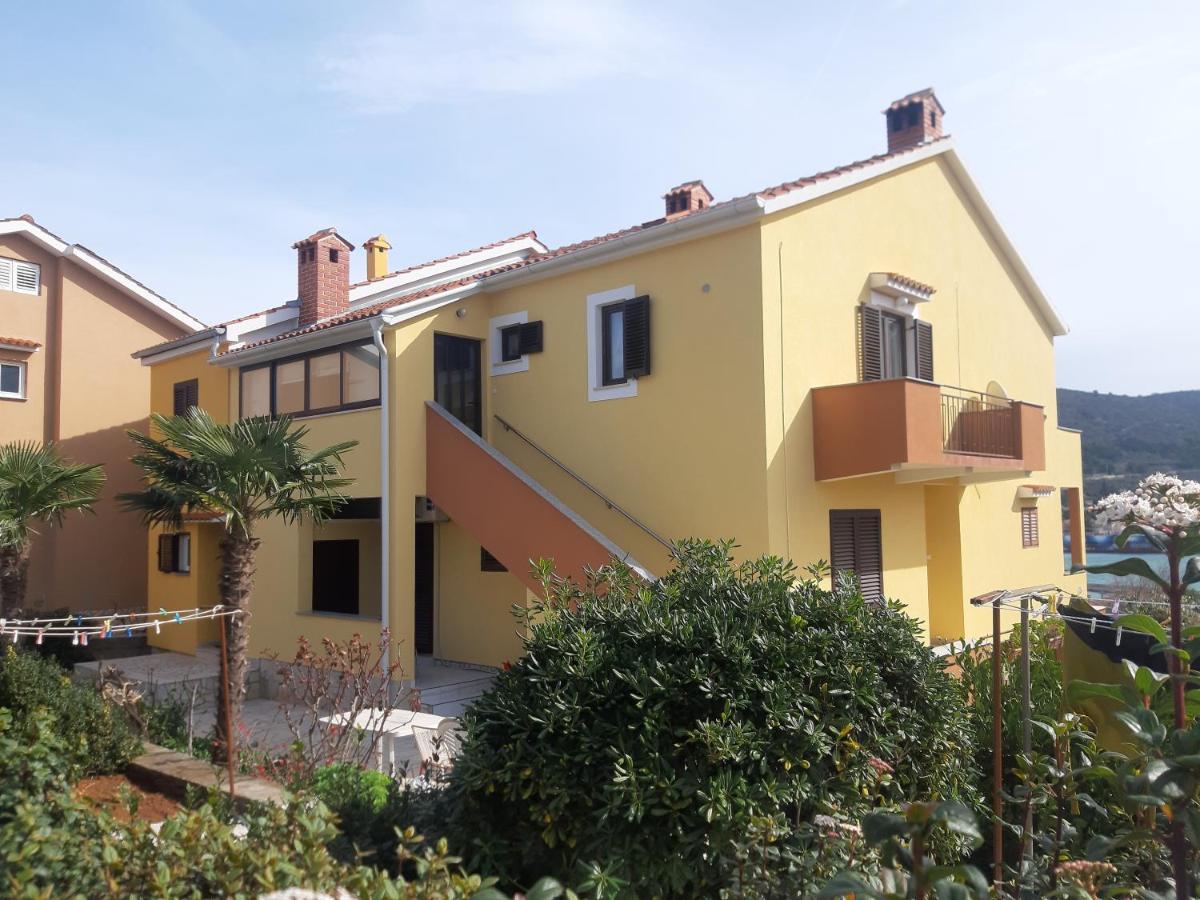Apartmani Ana Cres Exterior foto