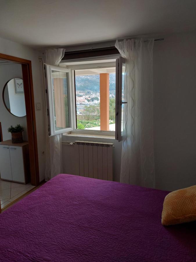 Apartmani Ana Cres Exterior foto